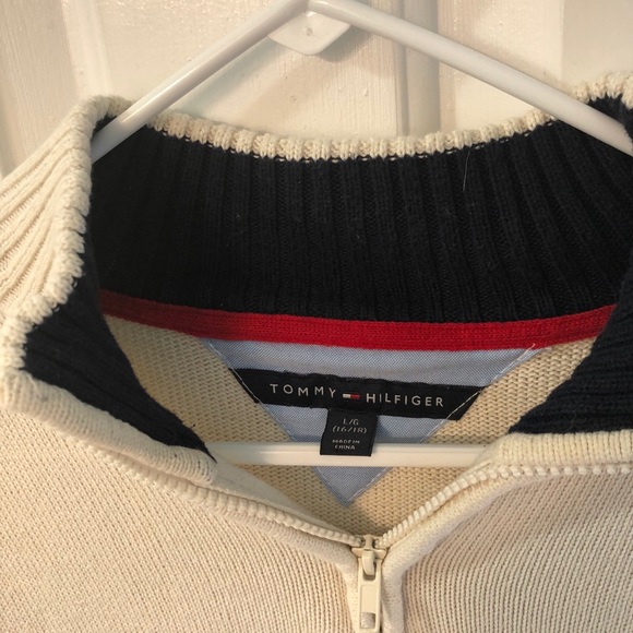 Tommy Hilfiger quarter zip sweater, boys’ Sz 16/18, red, off-white and blue - Picture 4 of 6